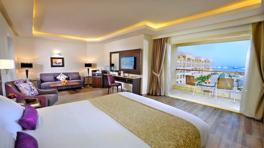 الفندق الباتروس وايت بيتش ريزورت - الغردقة